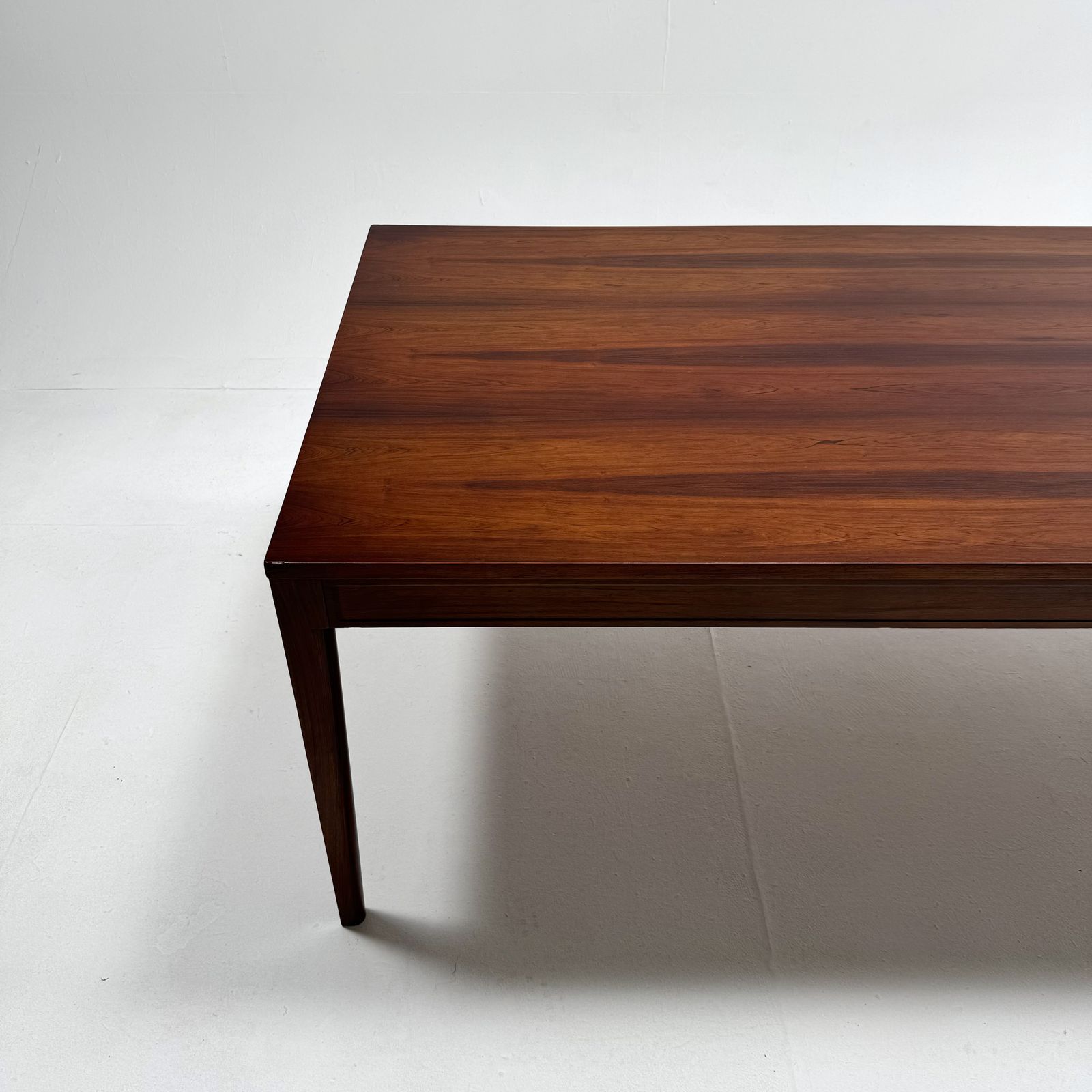 A Large Rosewood Finn Juhl  Table For France & Son photo 2750.0