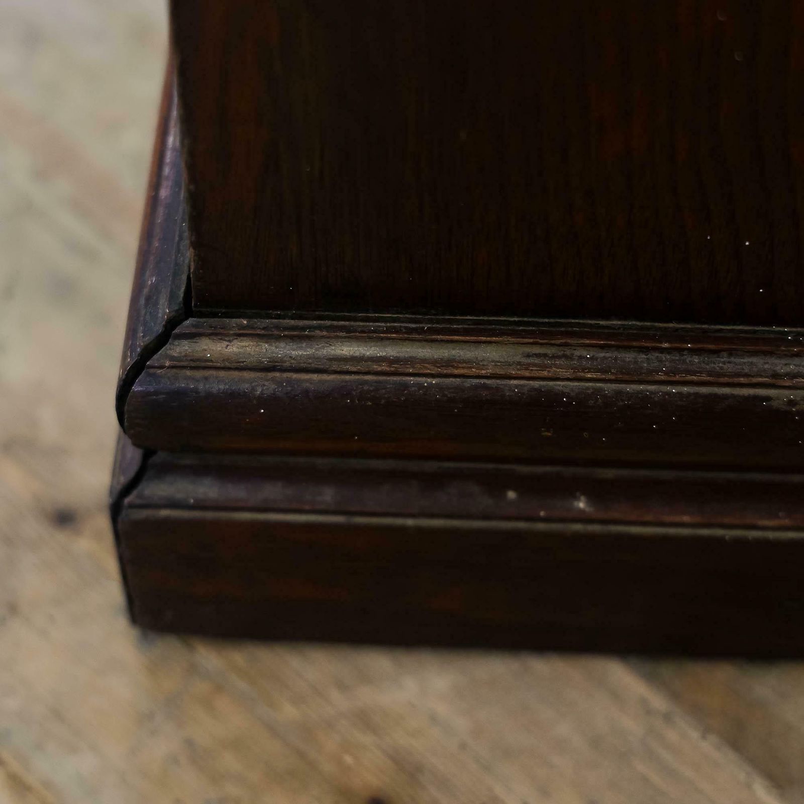 photo furniture Antique Edwardian Mahogany Chest Of Drawers