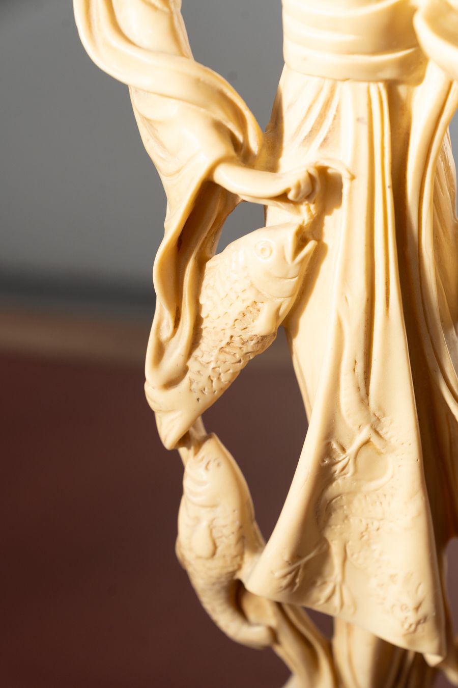 photo vintage Set Of Four Vintage Hand Carved Resin Sculptures, Craftsmanship From The 1970s