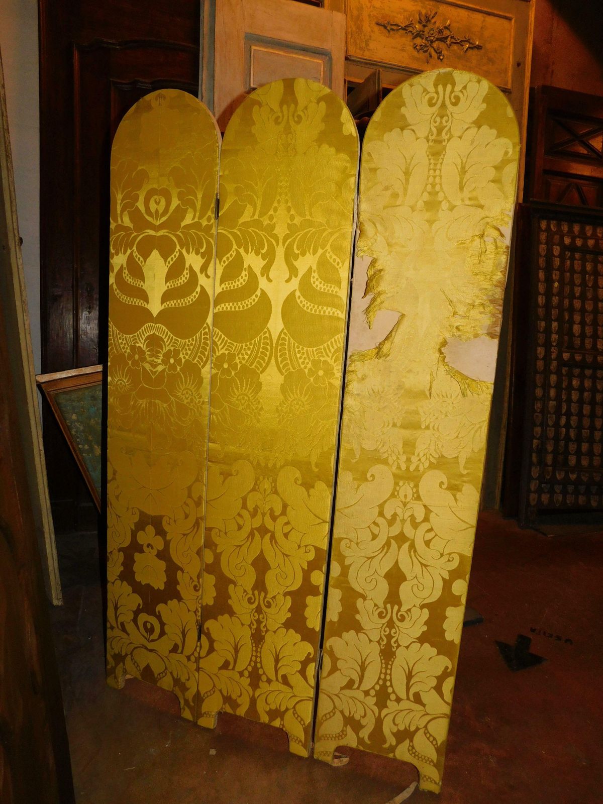 Liberty Screen In Silk With Tapestry Decoration, Italy photo vintage