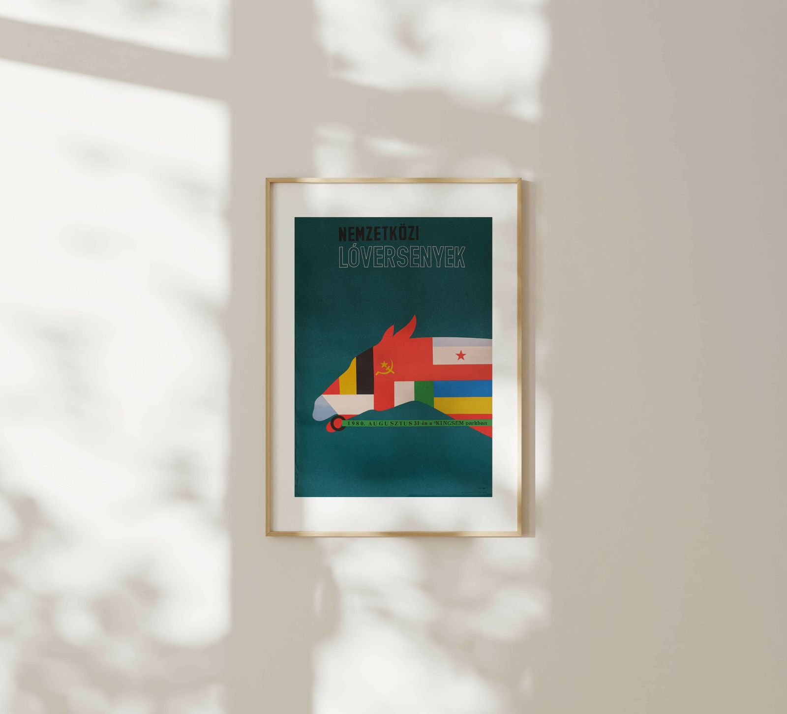 International Horse Racing   Original Hungary Poster | 1980 photo furniture