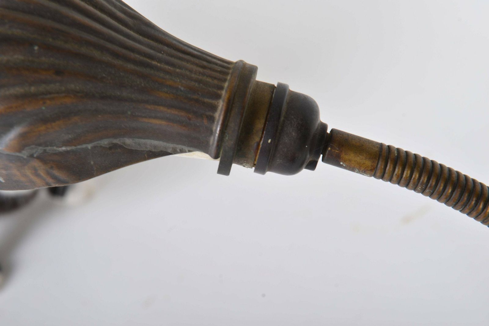 Art Deco Articulated Brass Gooseneck Desk Lamp With Shell Shade, 1920s, Modernist Lamp photo vinterior