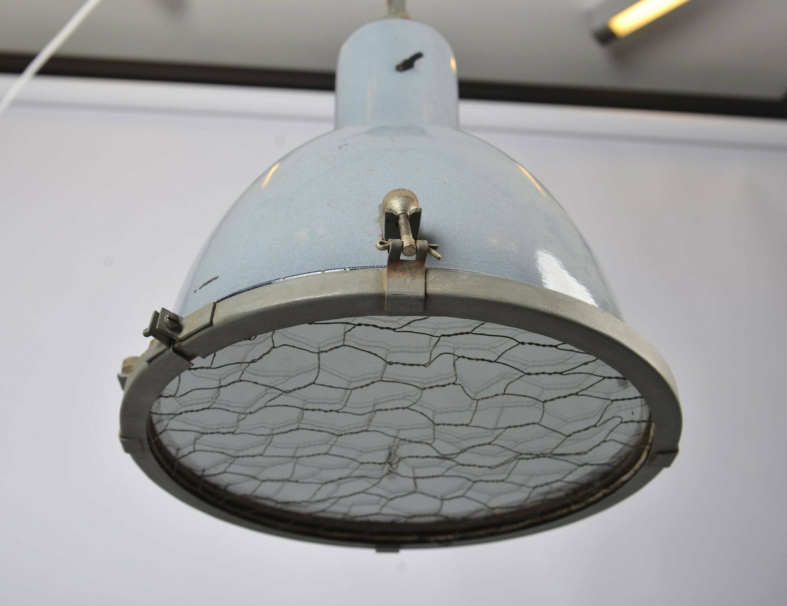 Industrial Blue Enamel Pendant Lamp By Elektrosvit 1950s, Bauhaus Mid Century Industrial Factory Shade Loft Deco Lamp Pendant photo vinterior