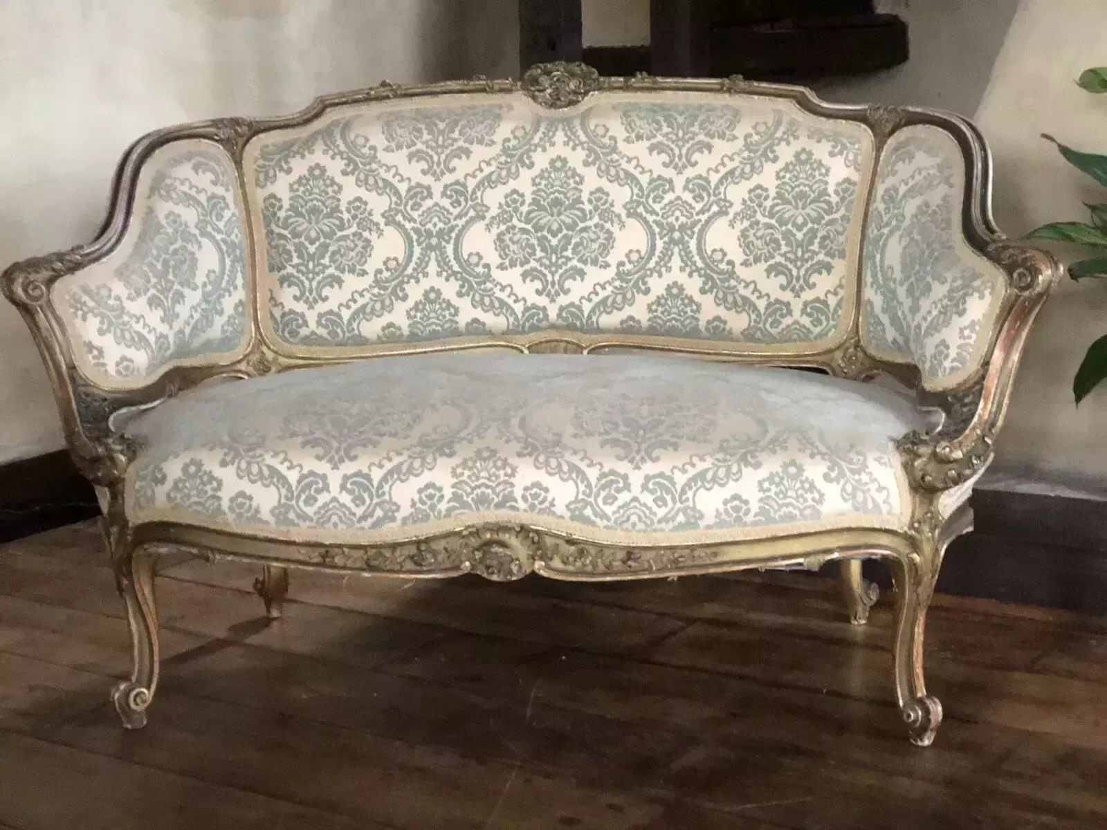 photo vinterior Quality Antique Original Loveseat Sofa Gilt Gold Salon Parlour Chaise Longue