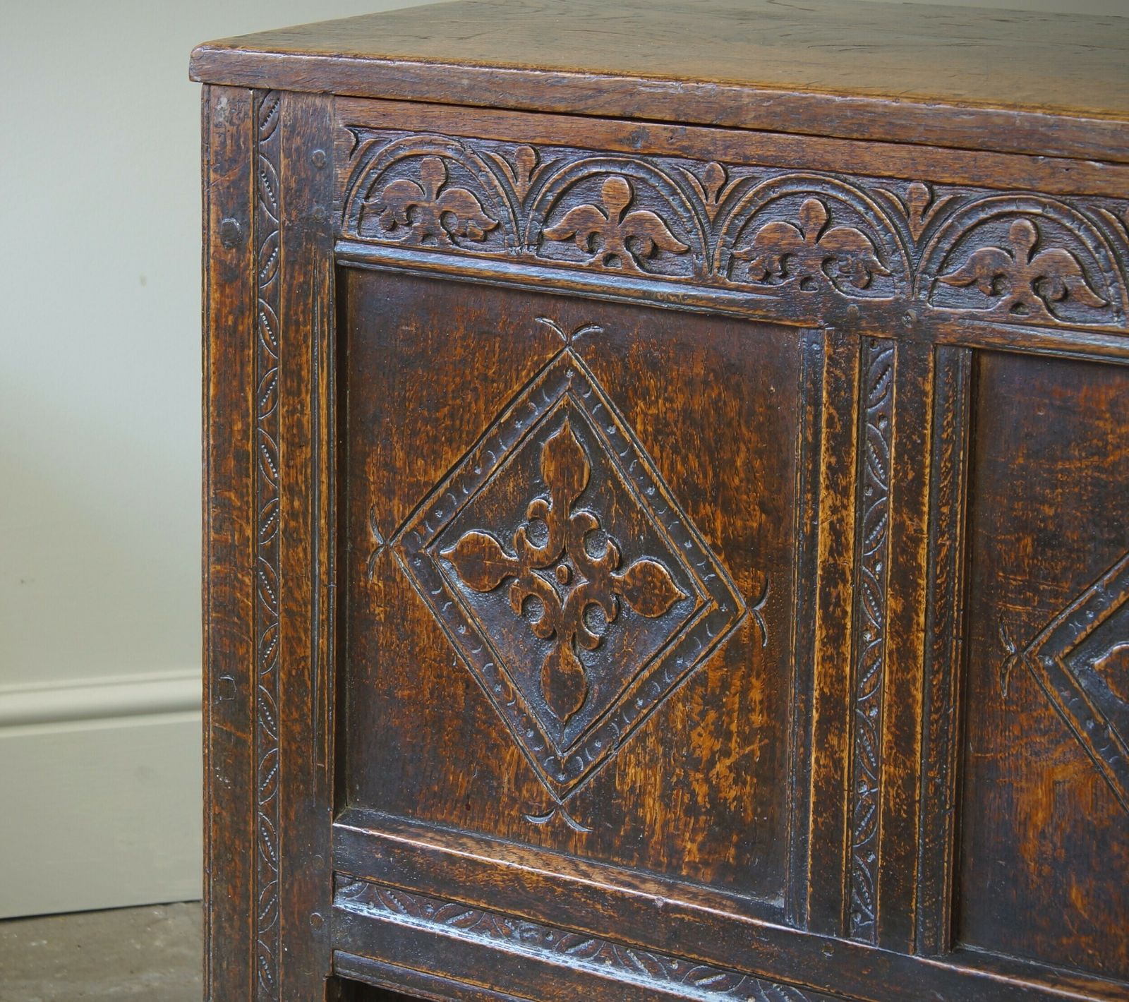 17th Century Oak Coffer. photo buy