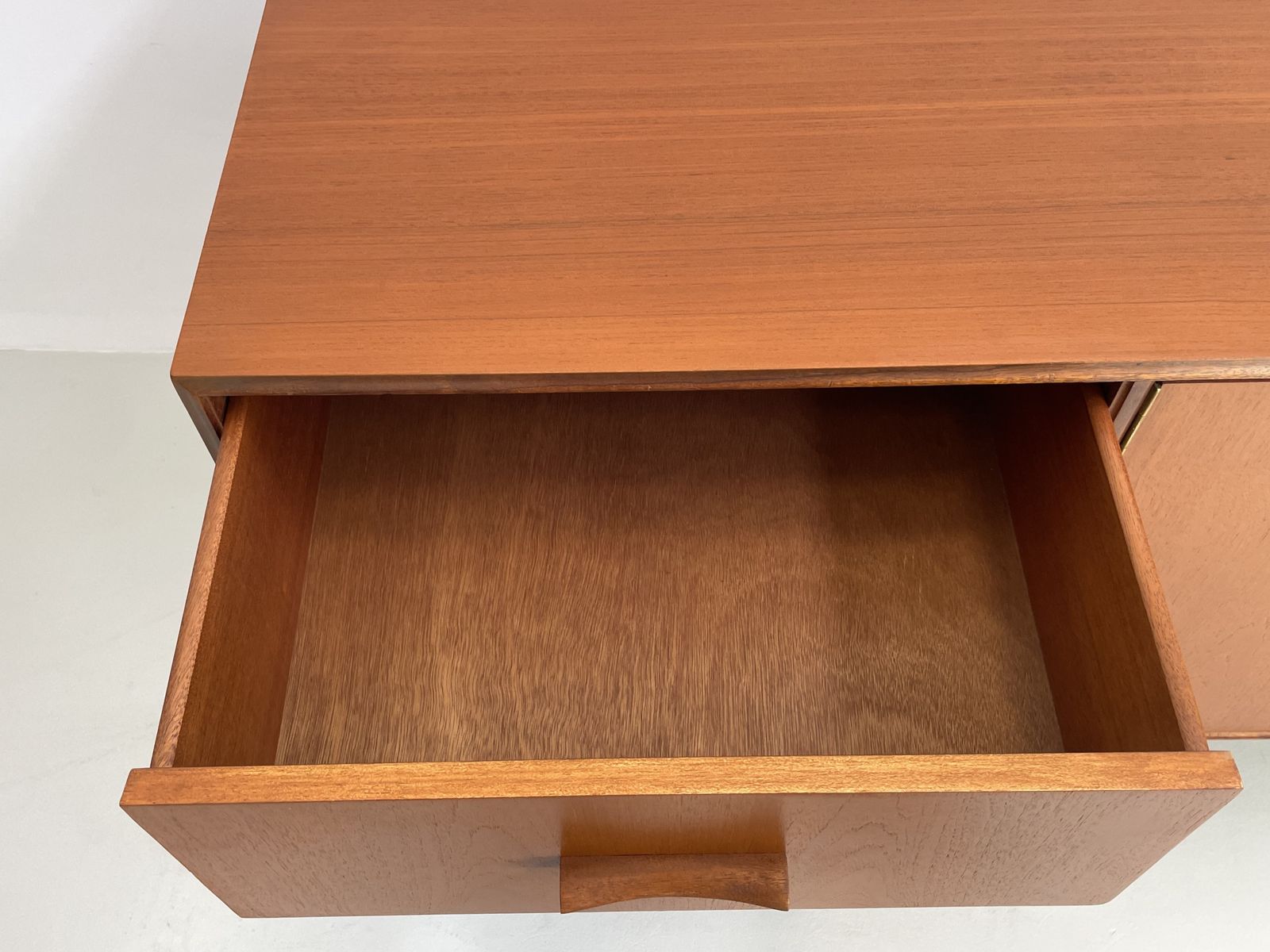 photo vinterior Vintage Dressoir McIntosh., 1960s