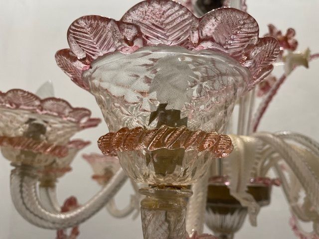 photo furniture Large Venetian Pink Murano Glass Chandelier 1960’s