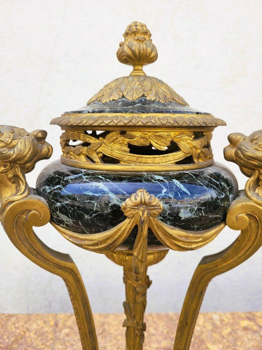 Pair Of Marble And Bronze Cassolettes, 19th Century photo vinterior