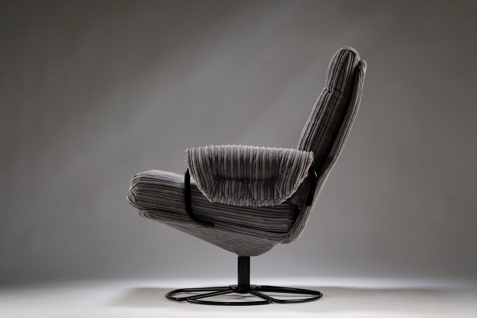 Rare Vintage Conran For Habitat Grey Corduroy Armchair. Circa 1970’s photo vinterior