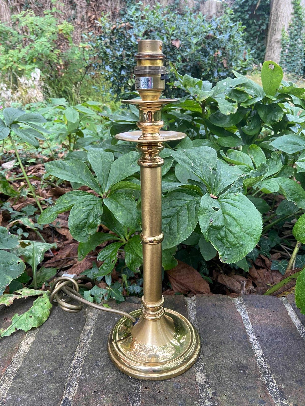 Brass Lamp Quality Made In England photo vinterior
