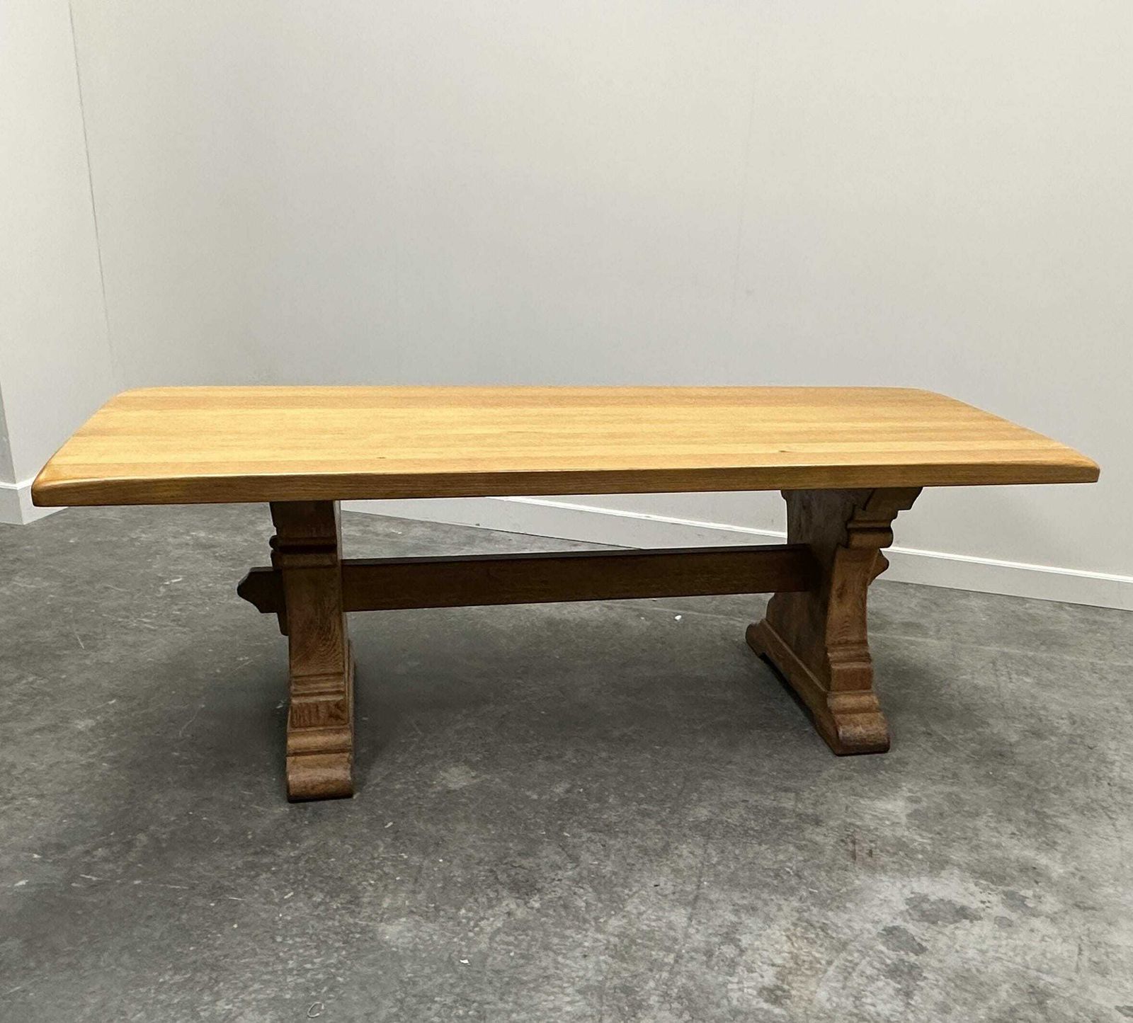 Grote Franse Kloostertafel In Blonde Eik, Jaren 1940. photo for sale
