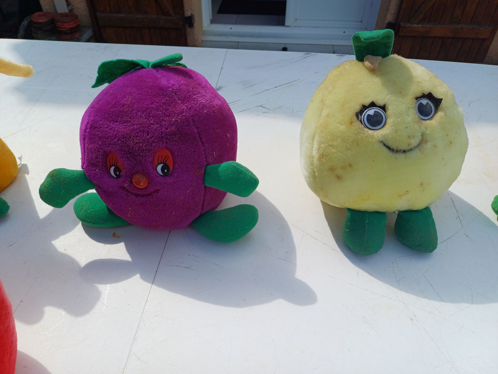 photo vintage 9 Vintage Pizza Pals Plush Toys