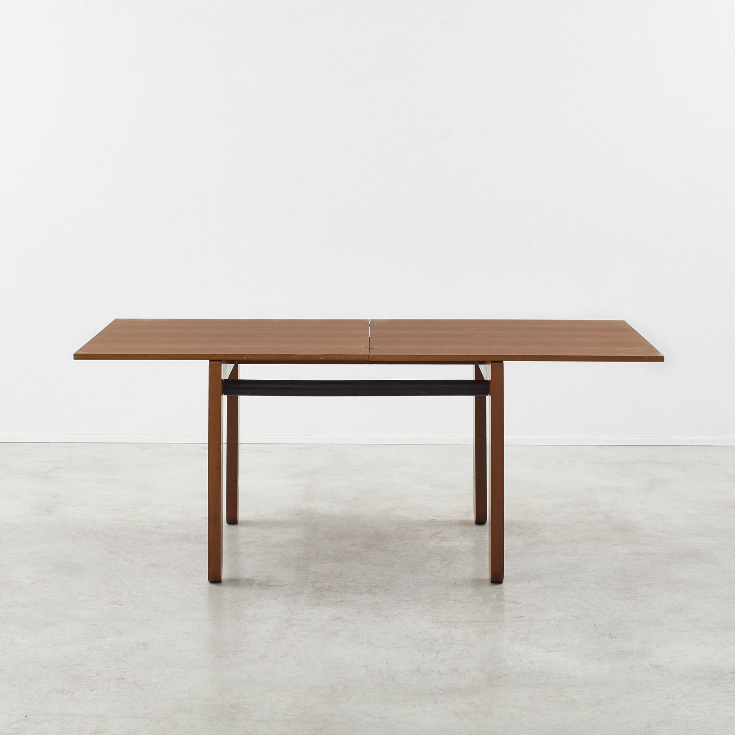 Carlo Scarpa Extendable Dining Table Gavina, Italy, 1974 photo furniture