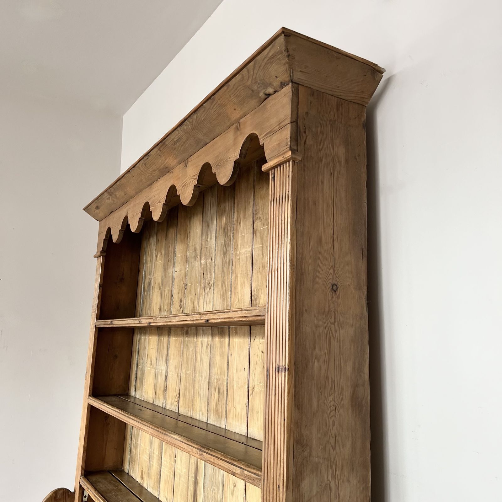Large 19th Century Pine Farmhouse Dresser photo 1695.0