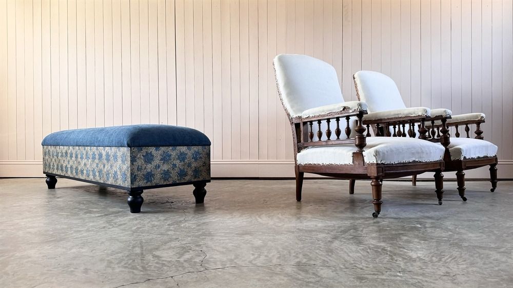 French Armchair, 1800s photo furniture