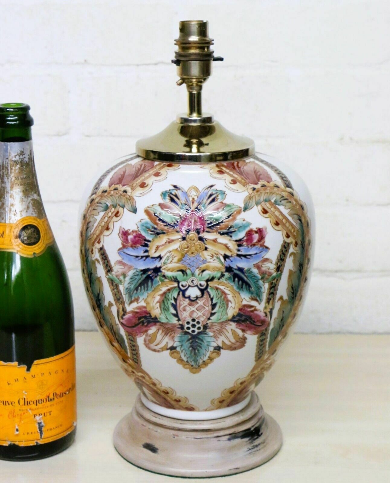 Table Lamp Vintage Oriental Chinese Unusual Garland Design Lamp On Wooden Base photo furniture
