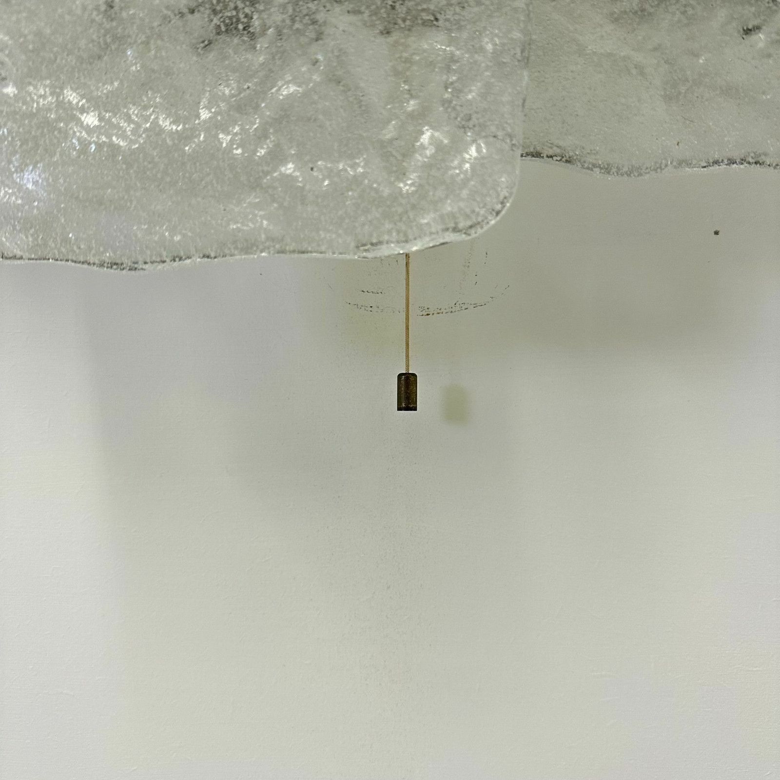 Modernistische Wandlamp Van Bevroren Ijsglas, Toegeschreven Aan J. T. Kalmar Voor Kalmar, Jaren 1960 photo for sale