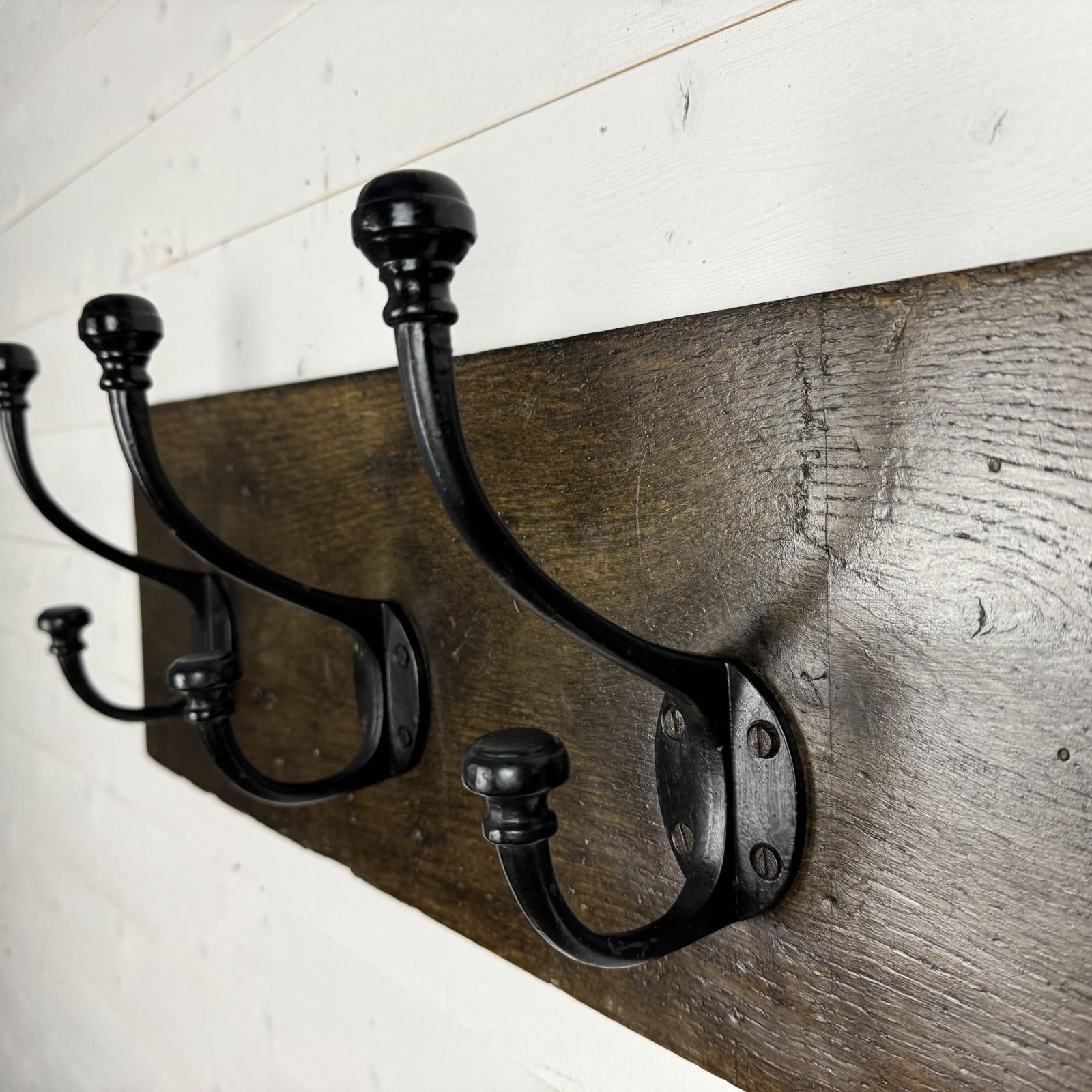 Set Of 5 Victorian Style Coat And Hook Hats On Antique Oak Board photo Furniture