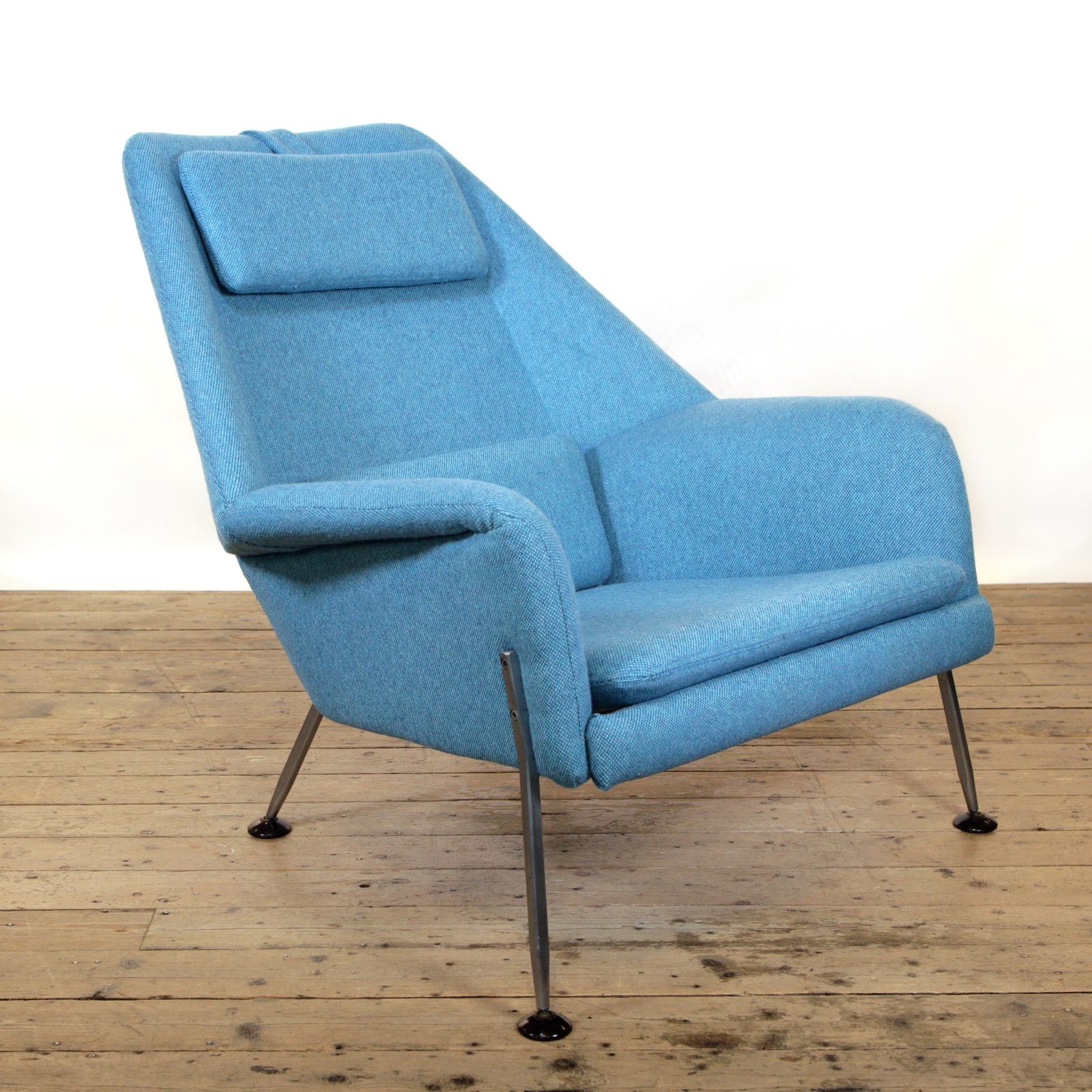 Original Ernest Race ‘Heron’ Chair, Fully Restored And Reupholstered In Bute Fabric