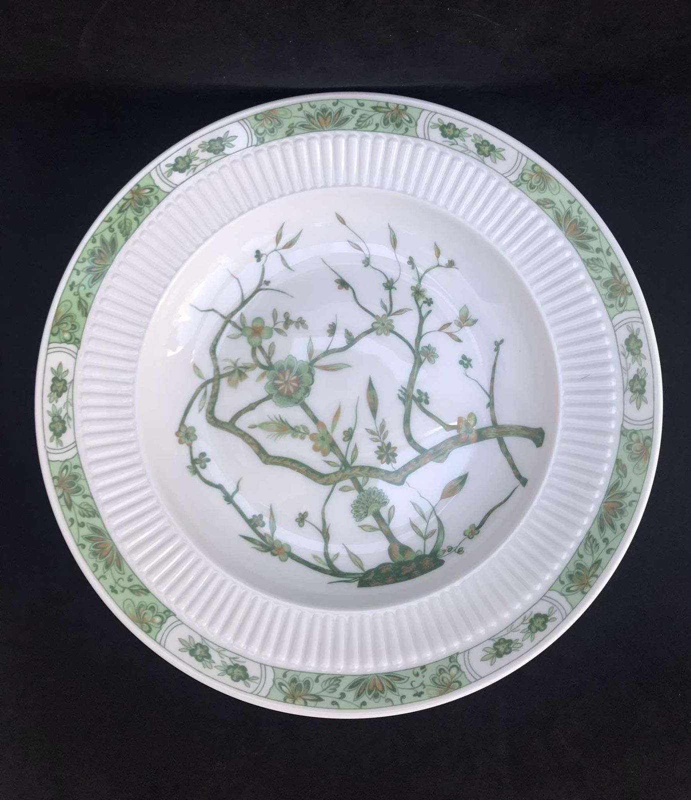 Porcelain Limoges Set 3 Raynaud & Co Fleur De Jade Green White Dinner Plates Green White Leaves French Vintage Wedding Luxury Gift photo furniture