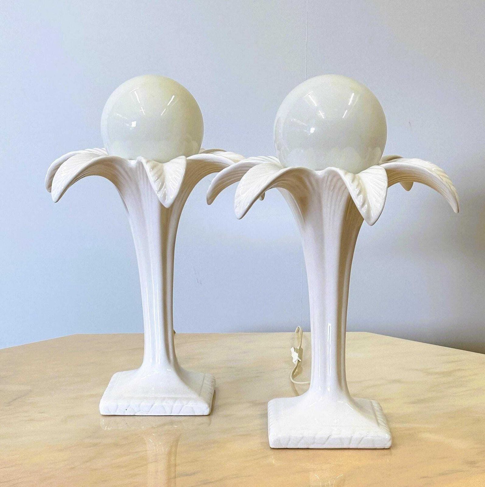 Paar Witte Keramische Palmboomlampvoeten Van Michael Andersen, Jaren 1970.