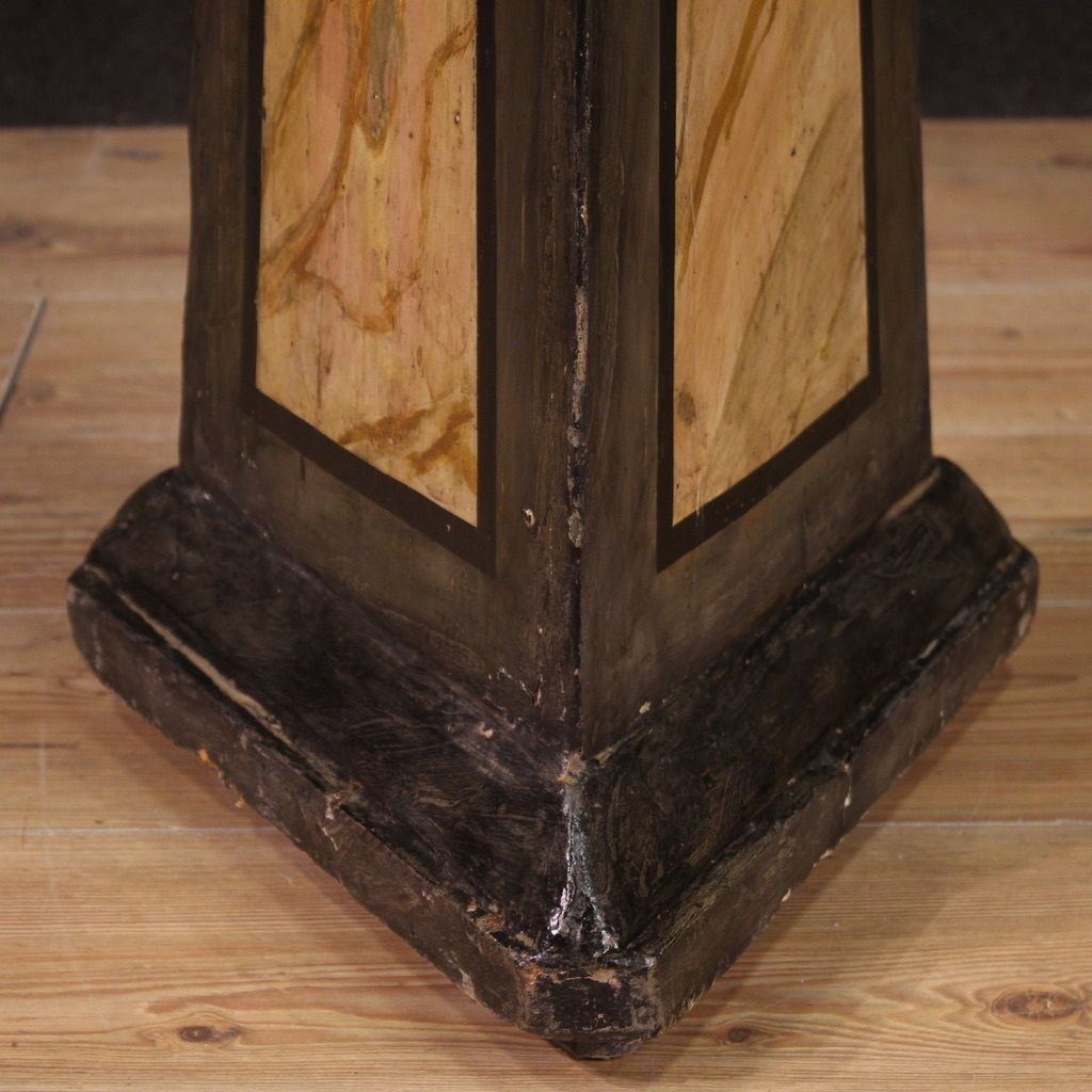 2000.0 Great Painted Wooden Obelisks From The 20th Century photo