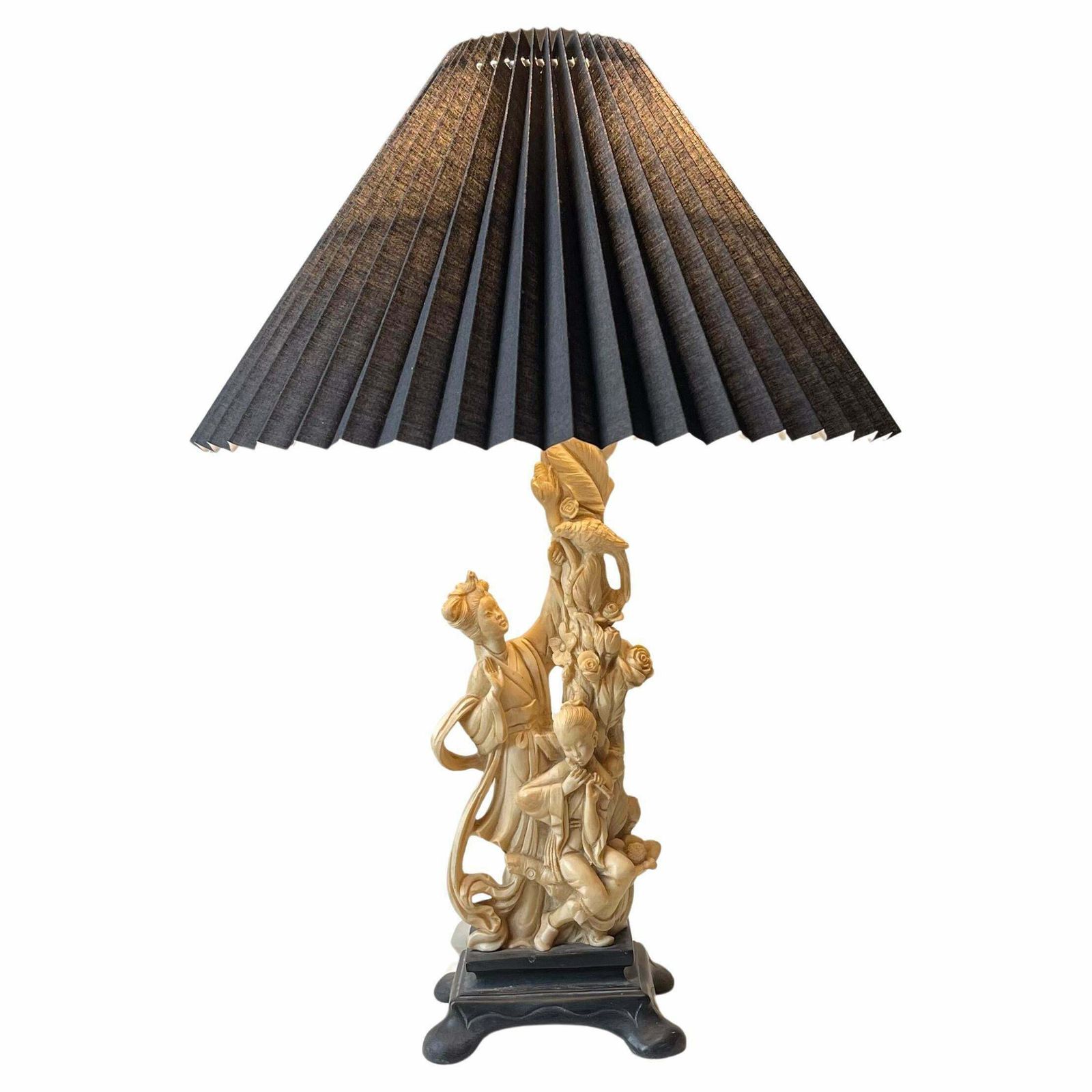 Italian Faux Ivory Geisha Table Lamp By Amilcare Santini, 1940s