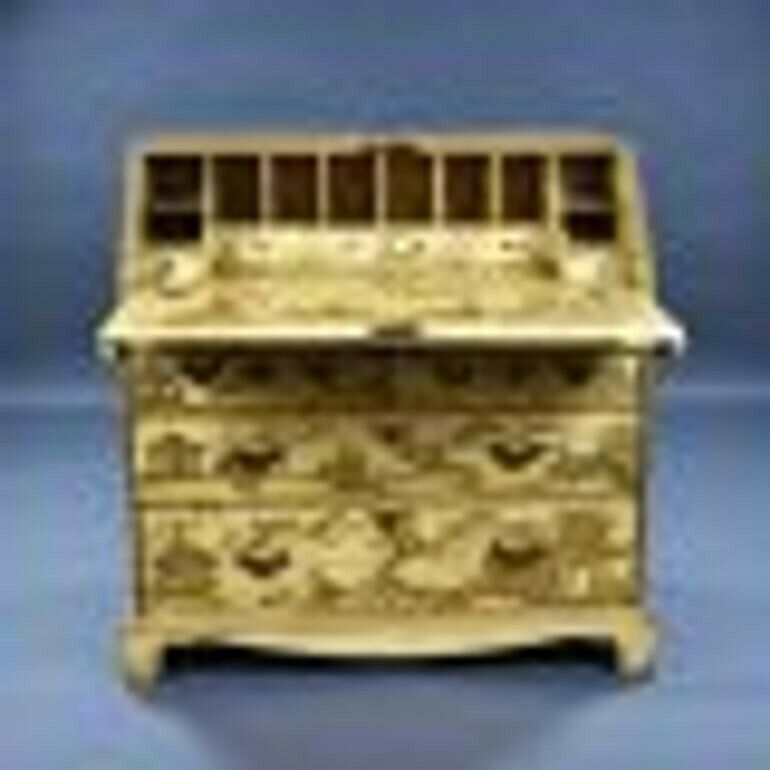 18th Century Chinoiserie Bureau photo Furniture