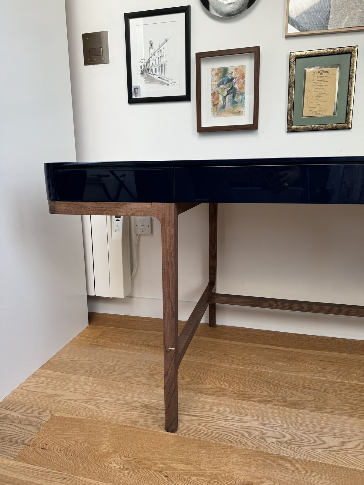 photo vintage Lema Victor Desk Designed By Roberto Lazzeroni