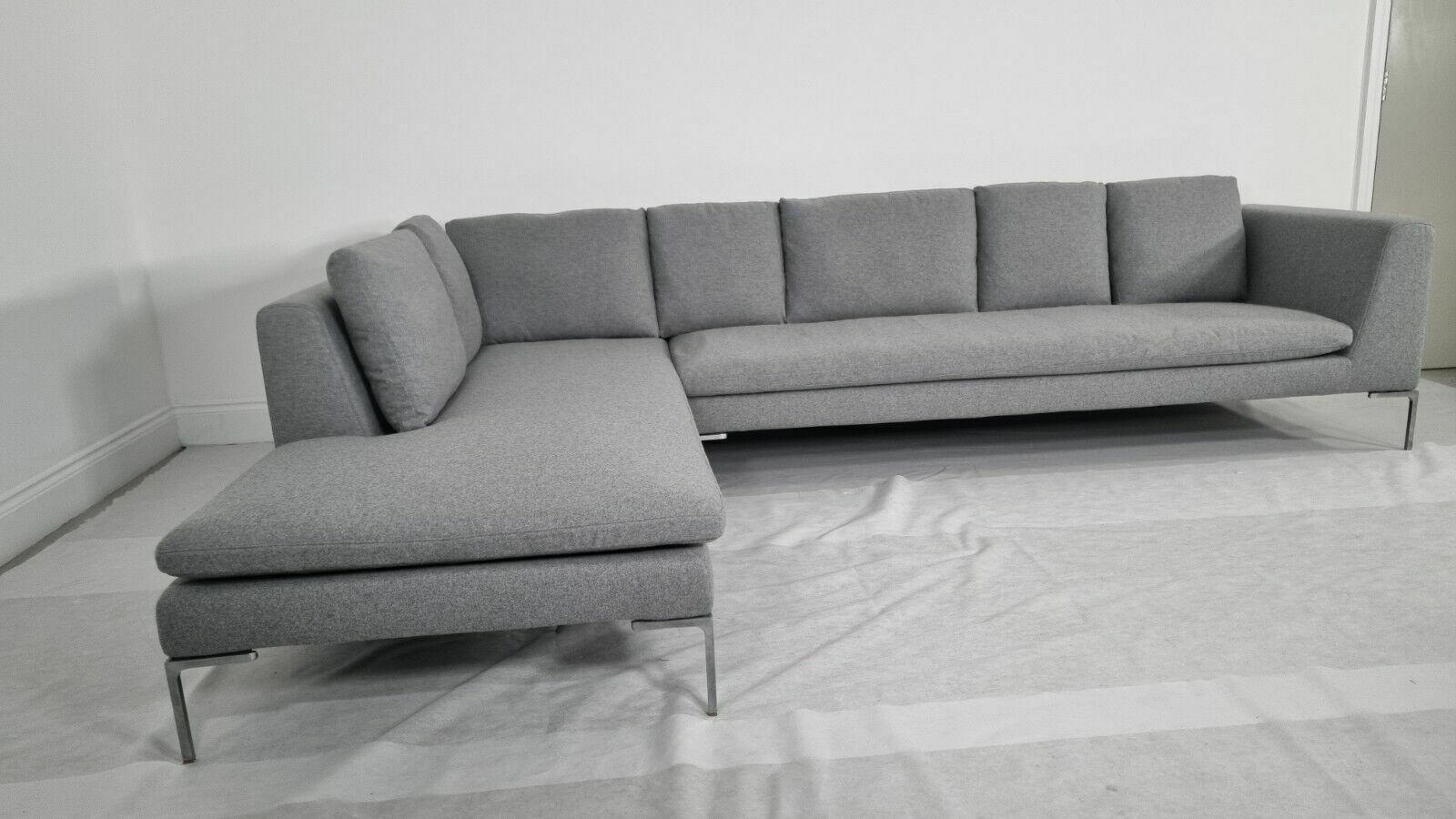 Immaculate Bb Italia Charles L Shape In Luxurious Mid Grey Wool photo vinterior