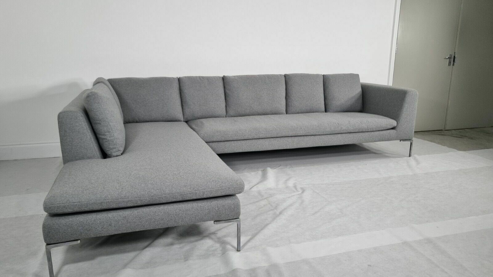 Immaculate Bb Italia Charles L Shape In Luxurious Mid Grey Wool photo buy