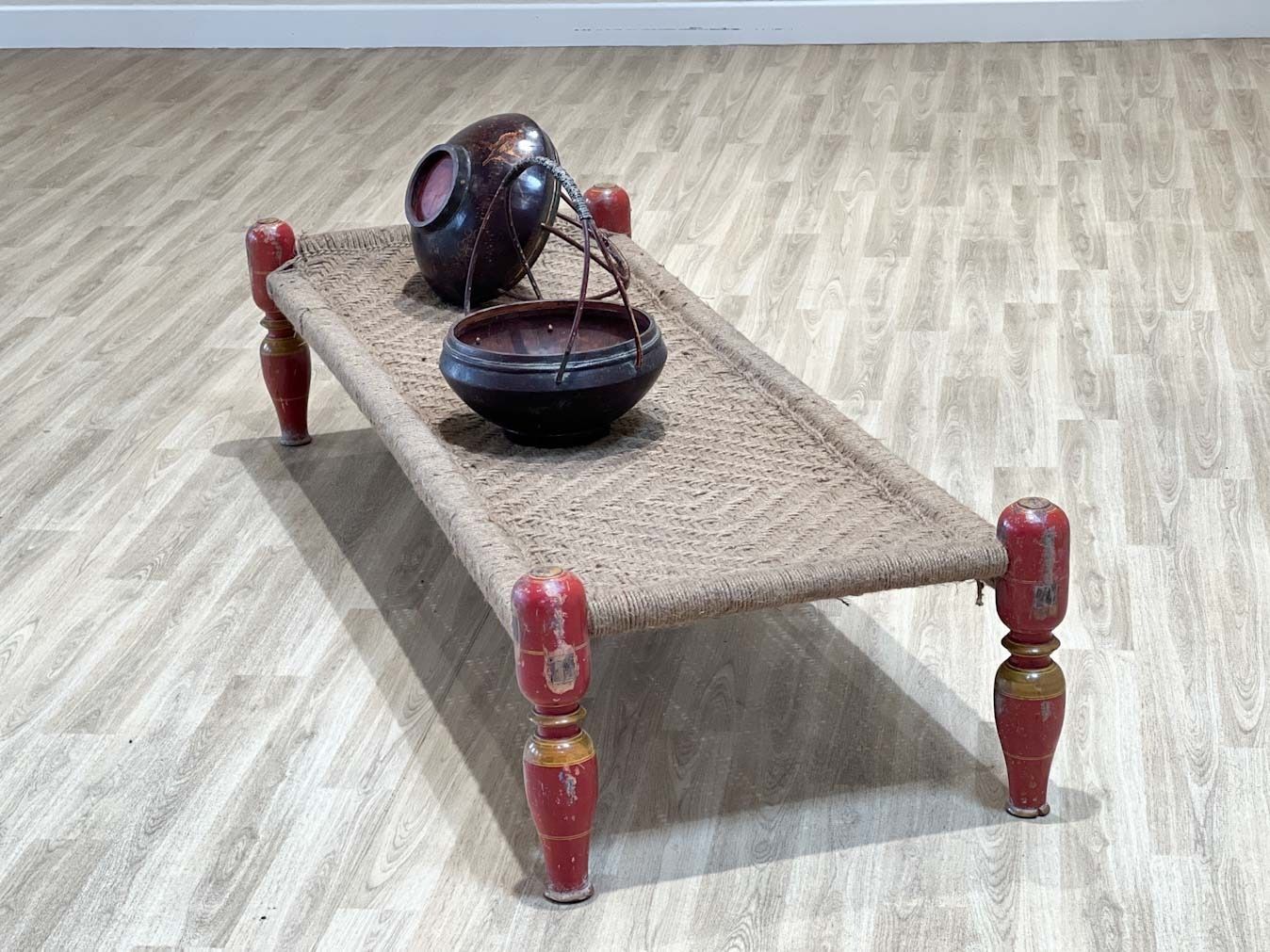 Traditional Daybed In Red Lacquer Wooden Indian Classical Weaved Bed   Handmade Indian Daybed