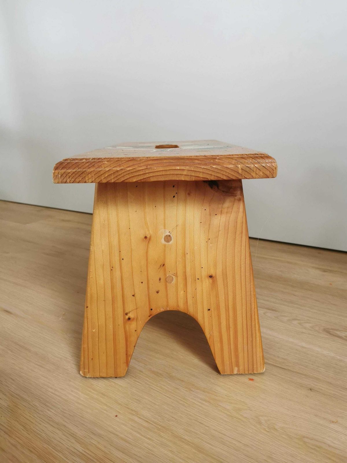 Vintage Wooden Footstool / 1980s Yugoslavia / Solid Small One Step Stool Handcrafted And Hand Painted / Folk Art Antique Chair Kitchen photo furniture