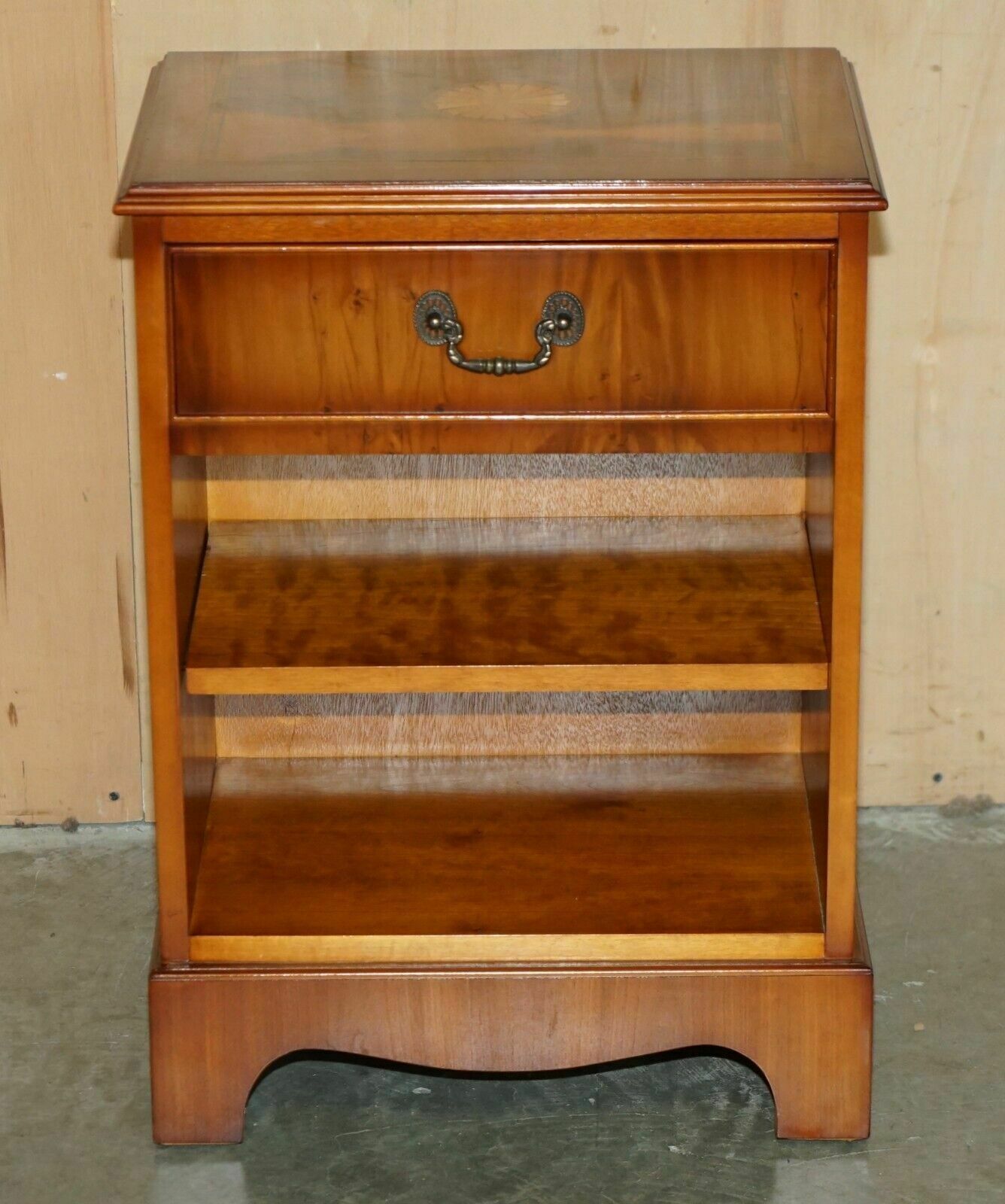 Pair Of Vintage Burr Walnut, Yew Wood Sheraton Revival Lamp Side End Wine Tables photo Furniture