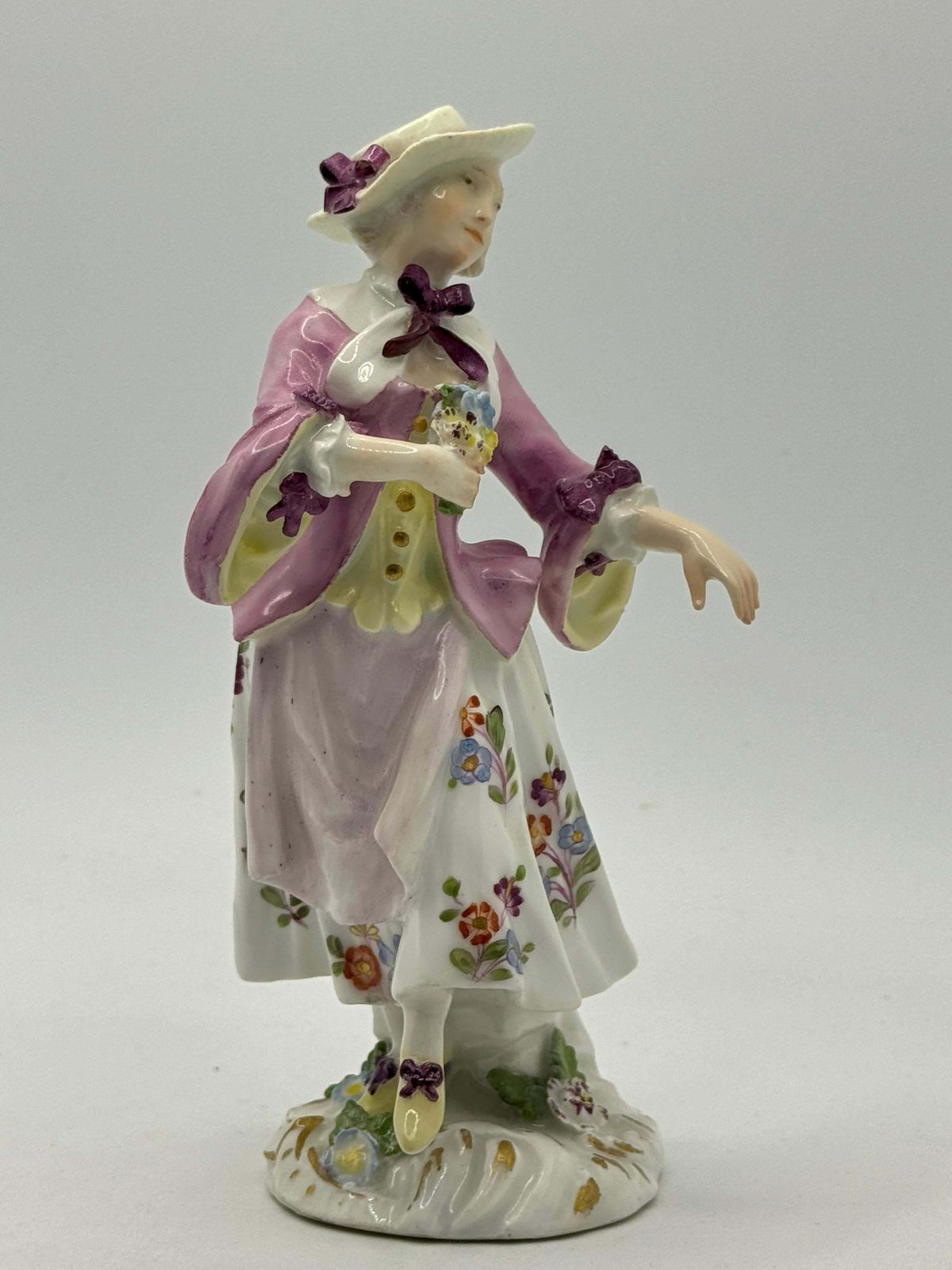 18th Century Meissen Figurine Of A Lady photo vintage
