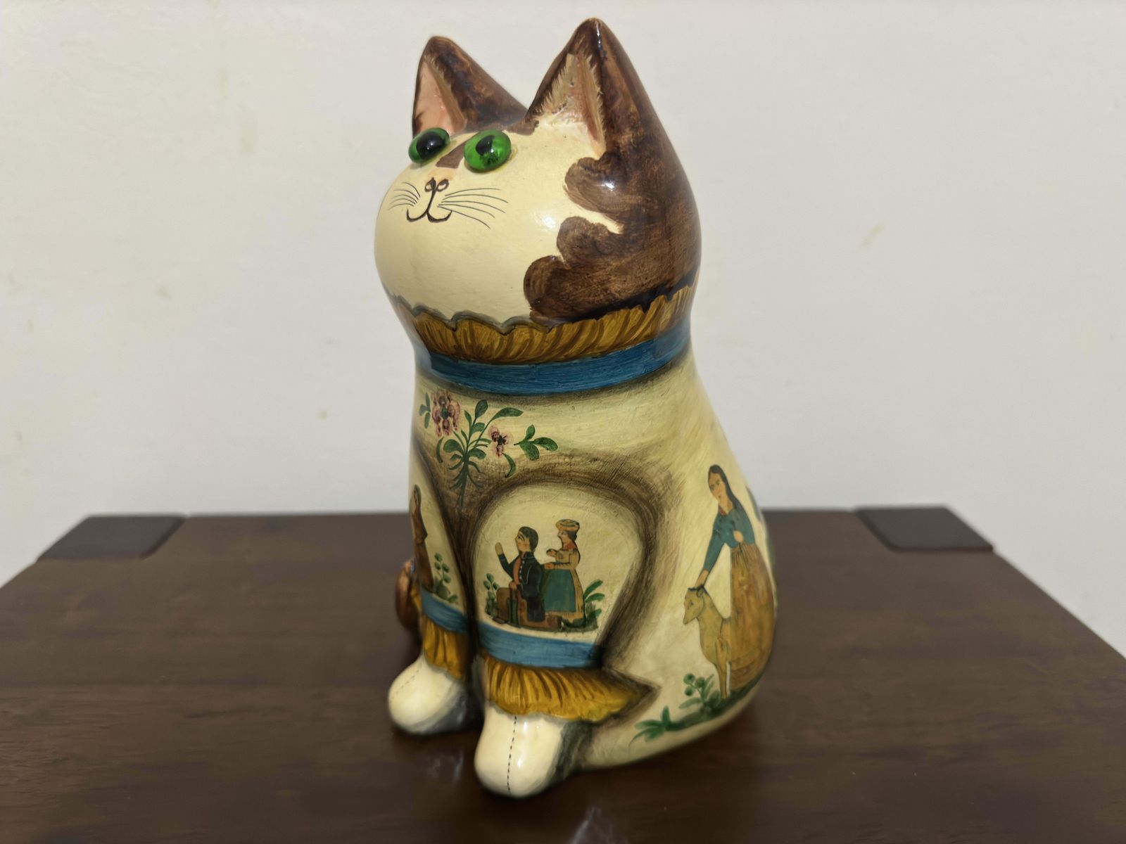 Joan And David De Bethel Papier Mache Cat  1977 photo vintage
