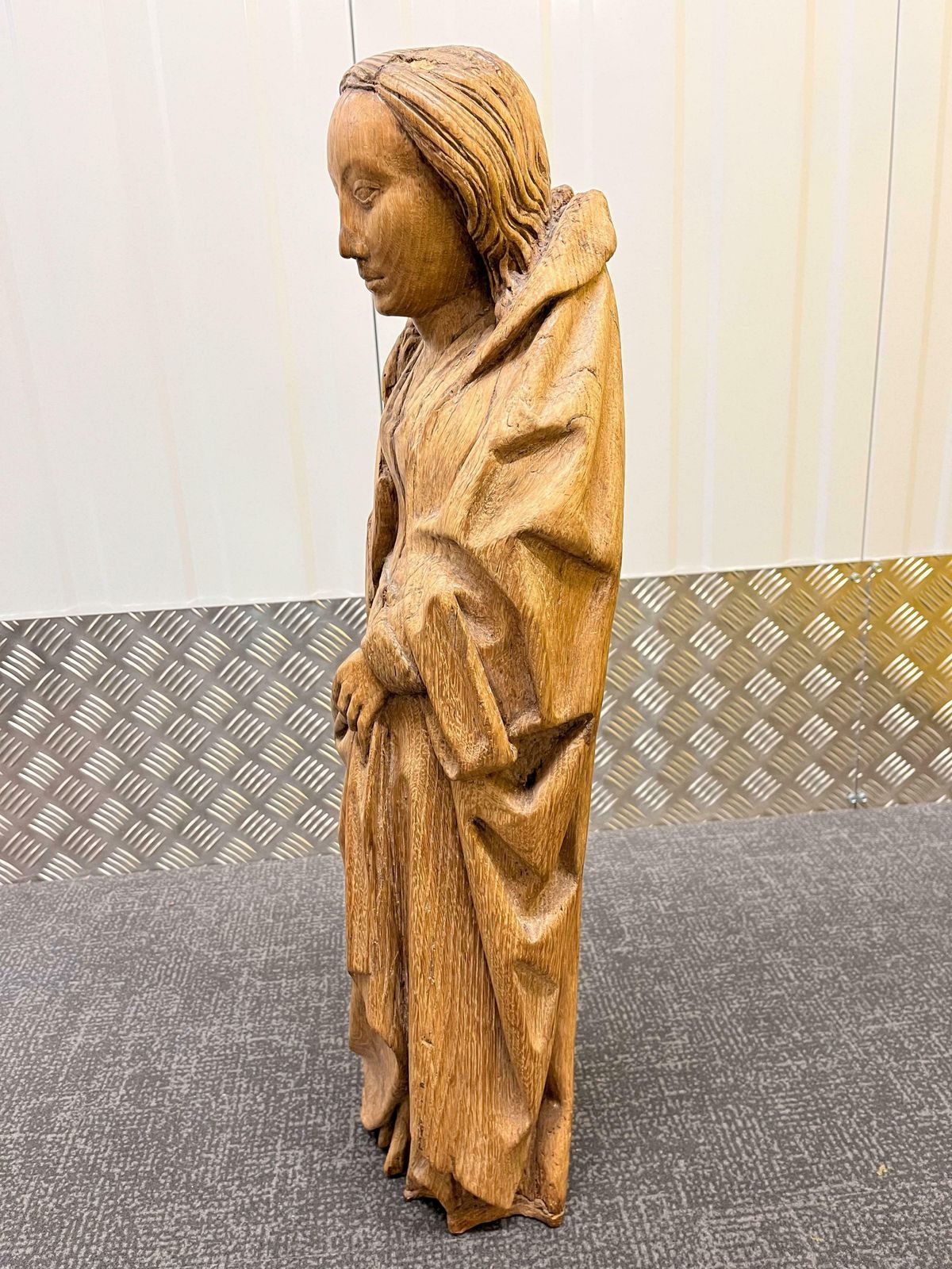 Pair Of 16th Century Carved Oak Saints photo vintage
