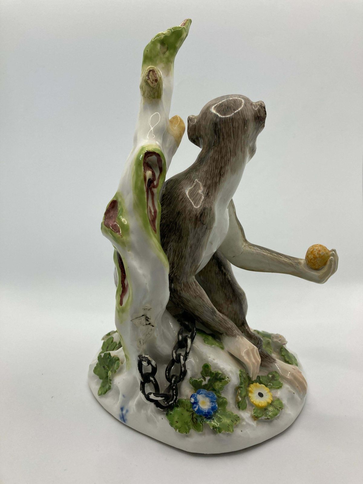 photo furniture 18th Century Meissen Porcelain Figure, 'Rhesus Monkey And Child'