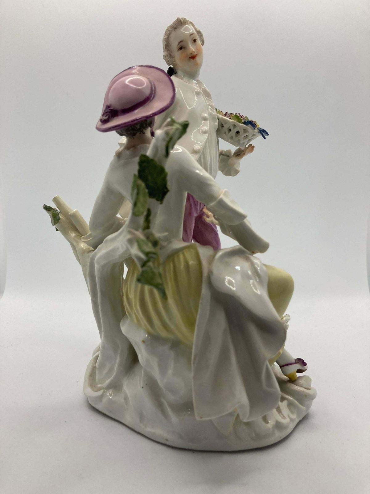 18th Century Meissen Porcelain Figurine, 'Pair Of Gardeners',  Model No 1584 photo buy