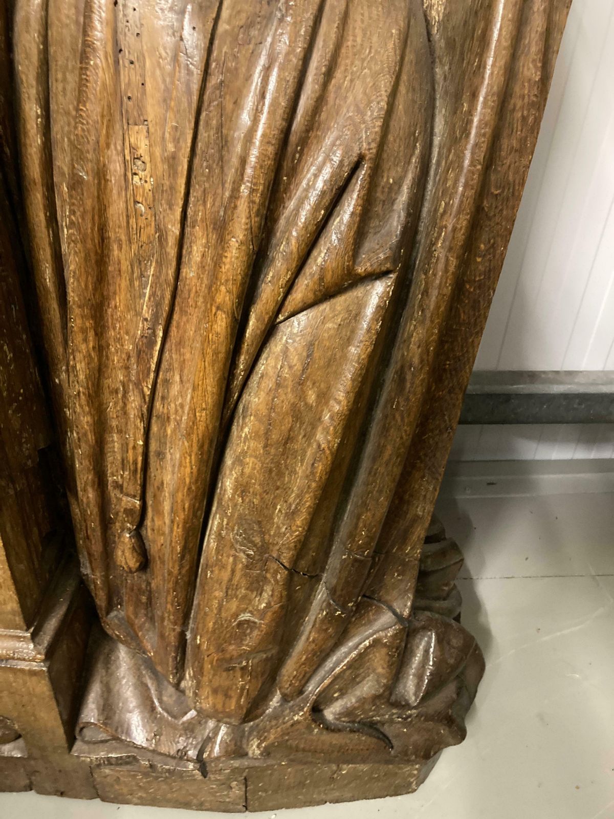 15th Century Gothic Carved Oak Statue – Virgin Of The Annunciation photo 45000.0