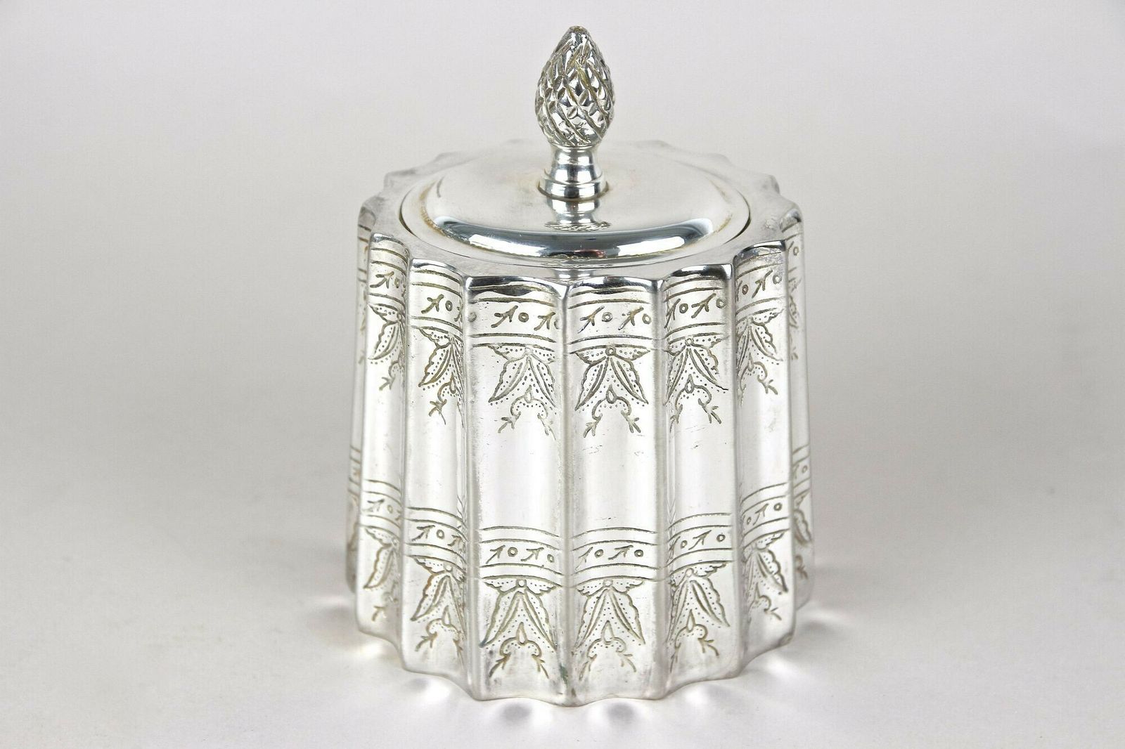 1470.0 Silverplated Sheffield Coffee & Tea Service By Edward With Tray, Uk Ca. 1920 photo