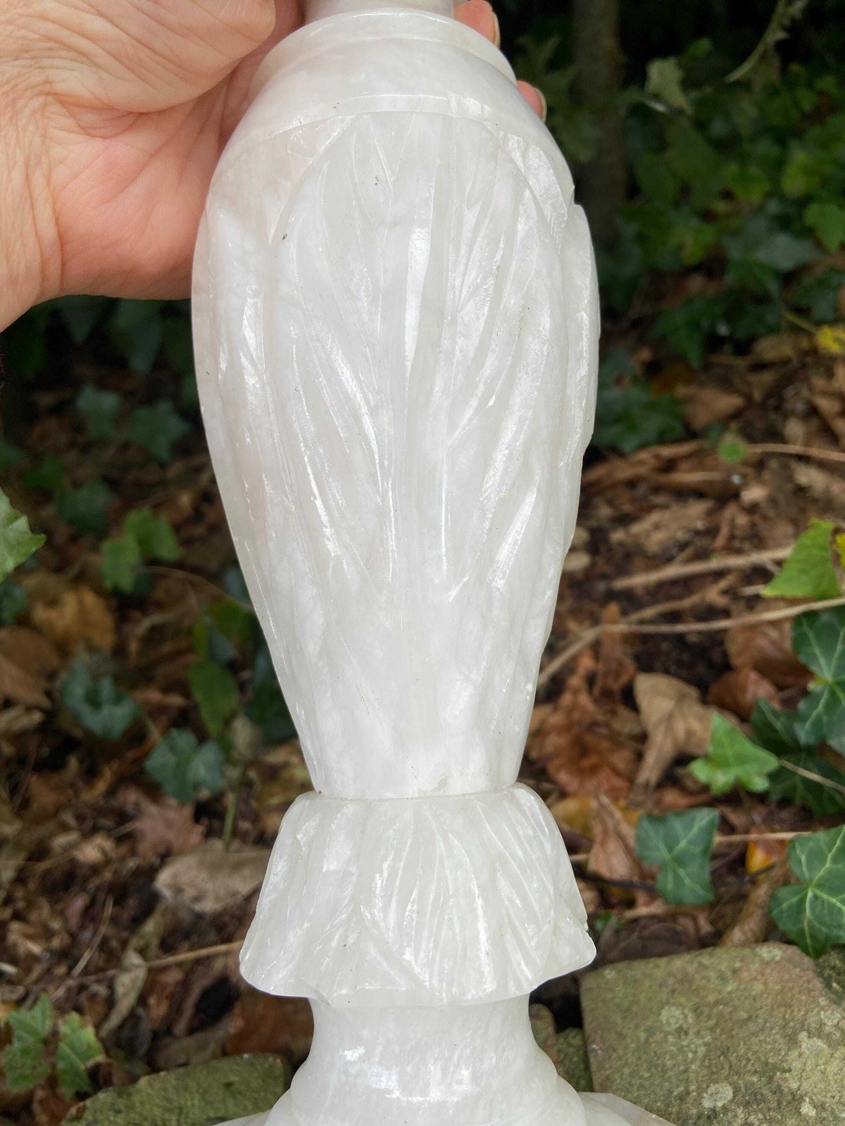 Tall Vintage Engraved Onyx Alabaster Vintage Table Lamp   White Marble Style photo buy