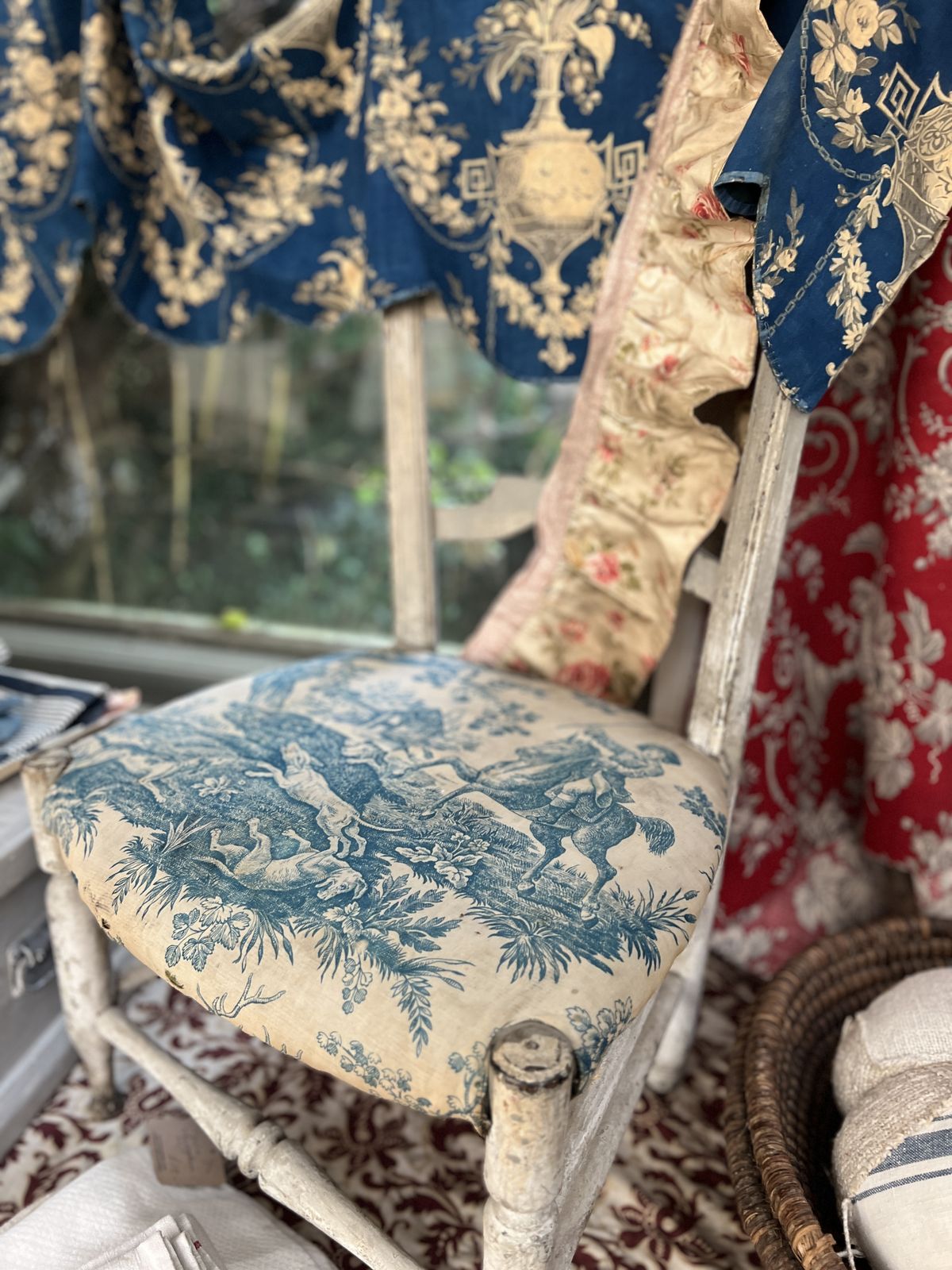 Antique Chair, French Prie Dieu / Prayer Chair, Accent Chair With Toile De Jouy, 19c Furniture, Boudoir Chateau Chic Home Decor photo for sale
