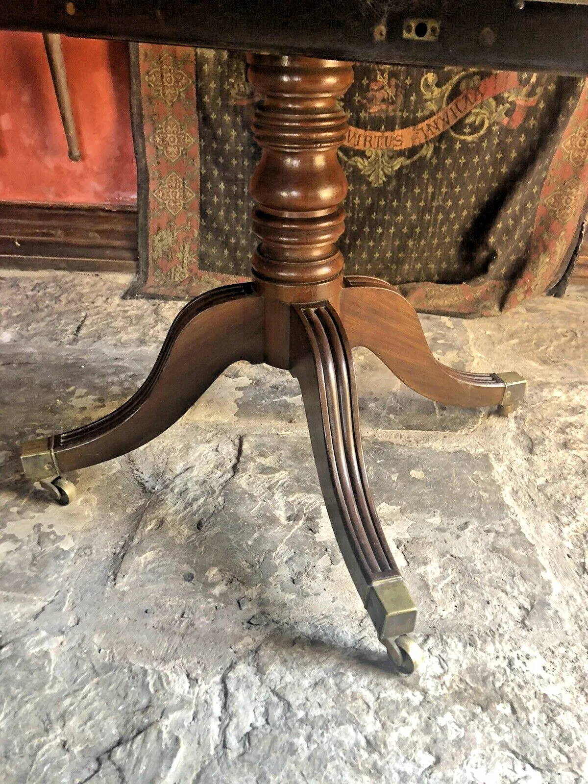 Antique Mahogany English Georgian Period Tilt Top  Breakfast Dining Table C 1820 photo 499.0