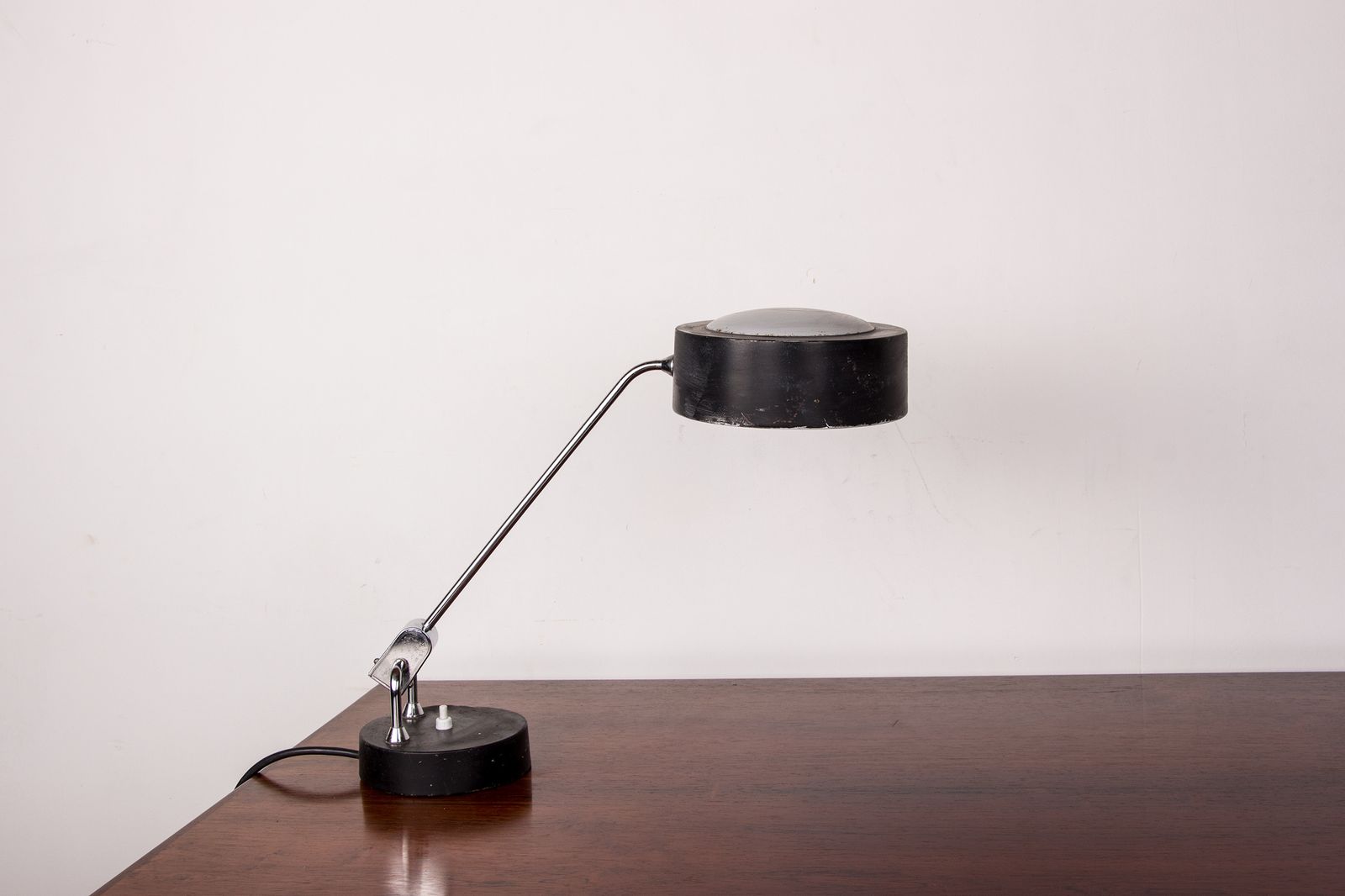 Jumo Model 700 Desk Lamp With Articulated Arm And Adjustable Reflector By Charlotte Perriand 1960 photo 500.0