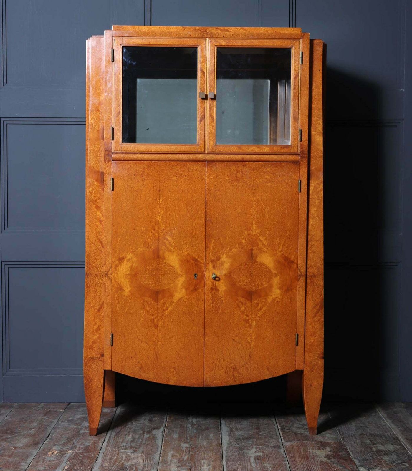French Art Deco Cabinet In Amboyna By André Arbus photo vinterior