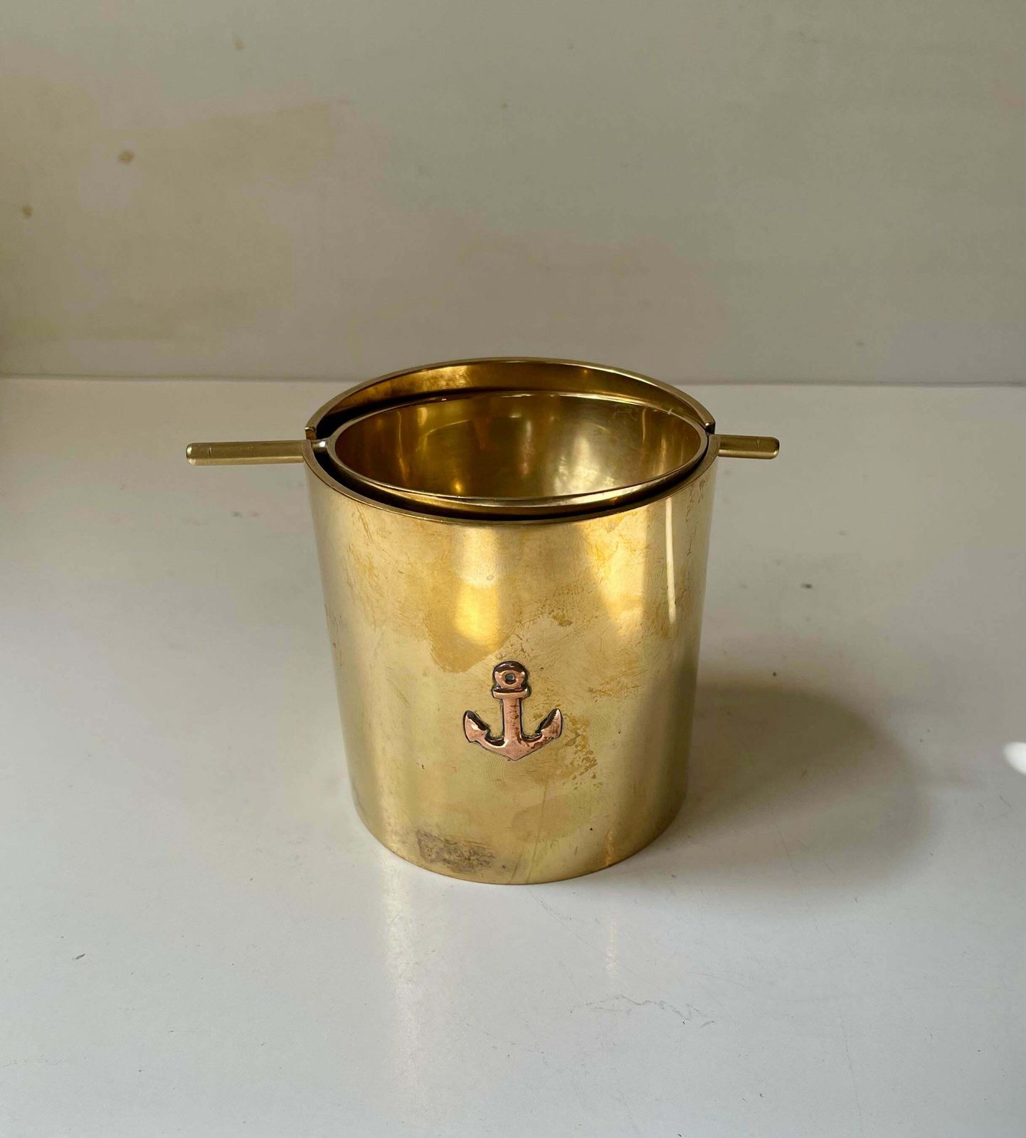 Large Cylinda Line Brass Cigar Ashtray By Arne Jacobsen, 1960s photo for sale
