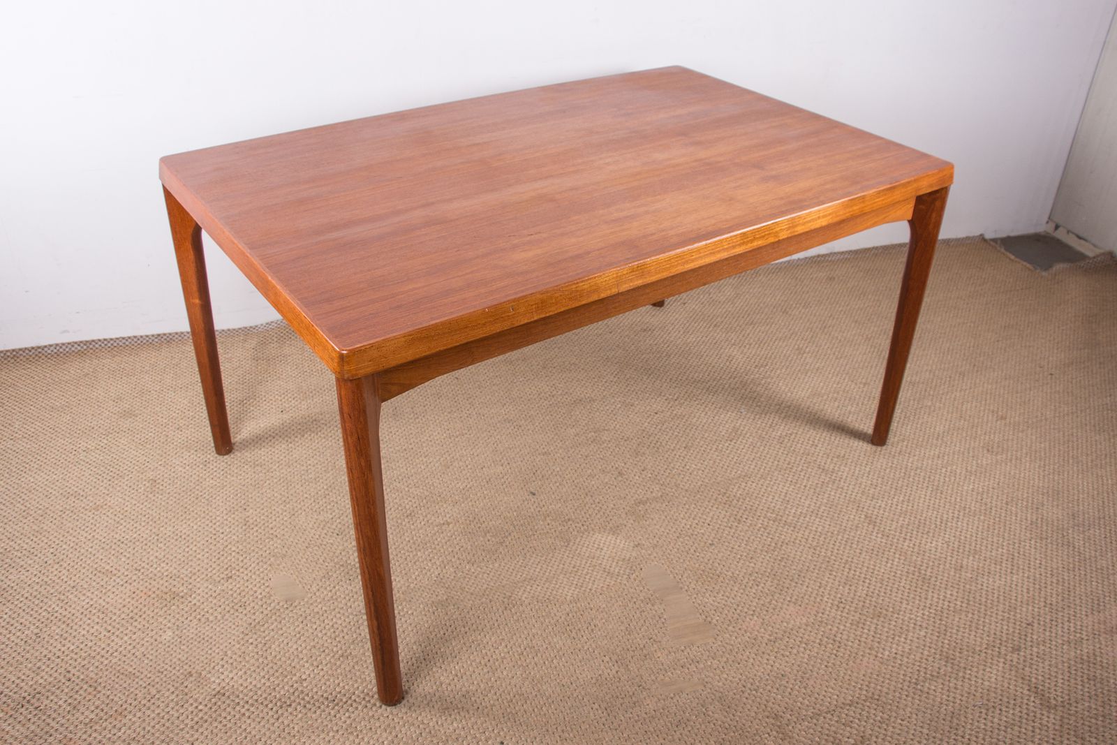 Table à manger danoise extensible en teck par Henning Kjaernulf pour Vejle Stole, 1960. photo buy