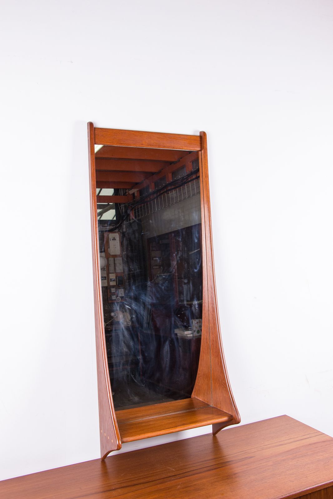 Grand miroir mural en teck danois Pedersen And Hansen, 1960 photo furniture