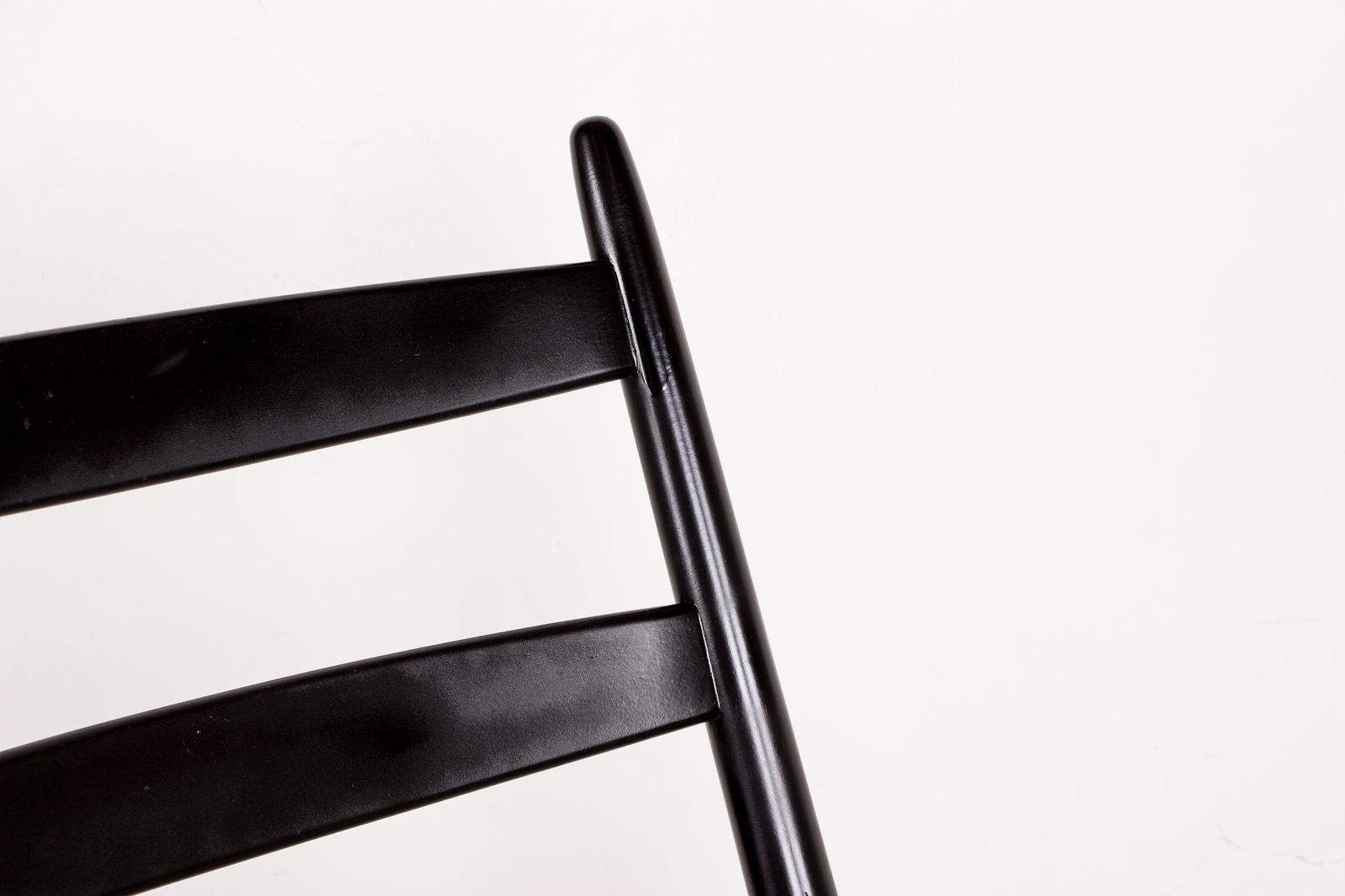 Rocking chair danois en teck laqué et tissu, modèle 218, par Thomas Harlev pour Farstrup Savvaek, 1960. photo vinterior